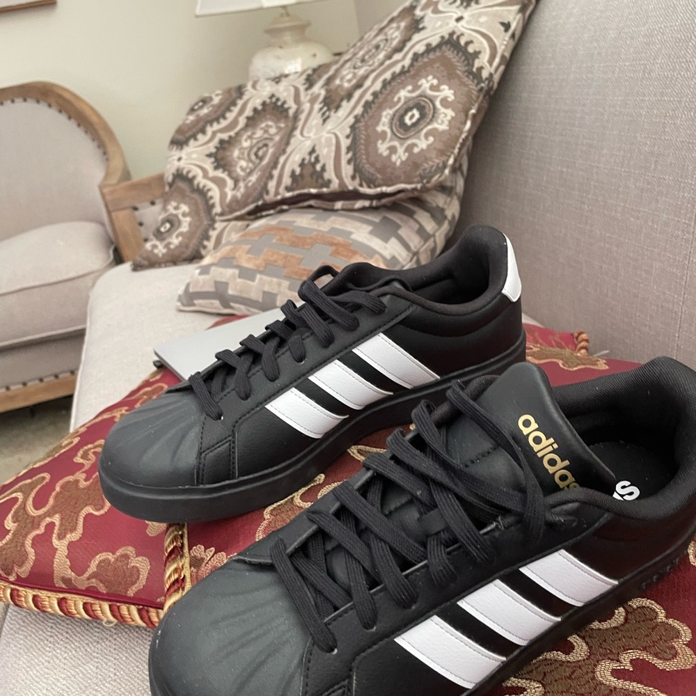 adidas Black & White Men’s Low-Top Sneakers